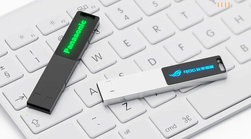 Glowing USB drive, customizable with engraved logo or design
